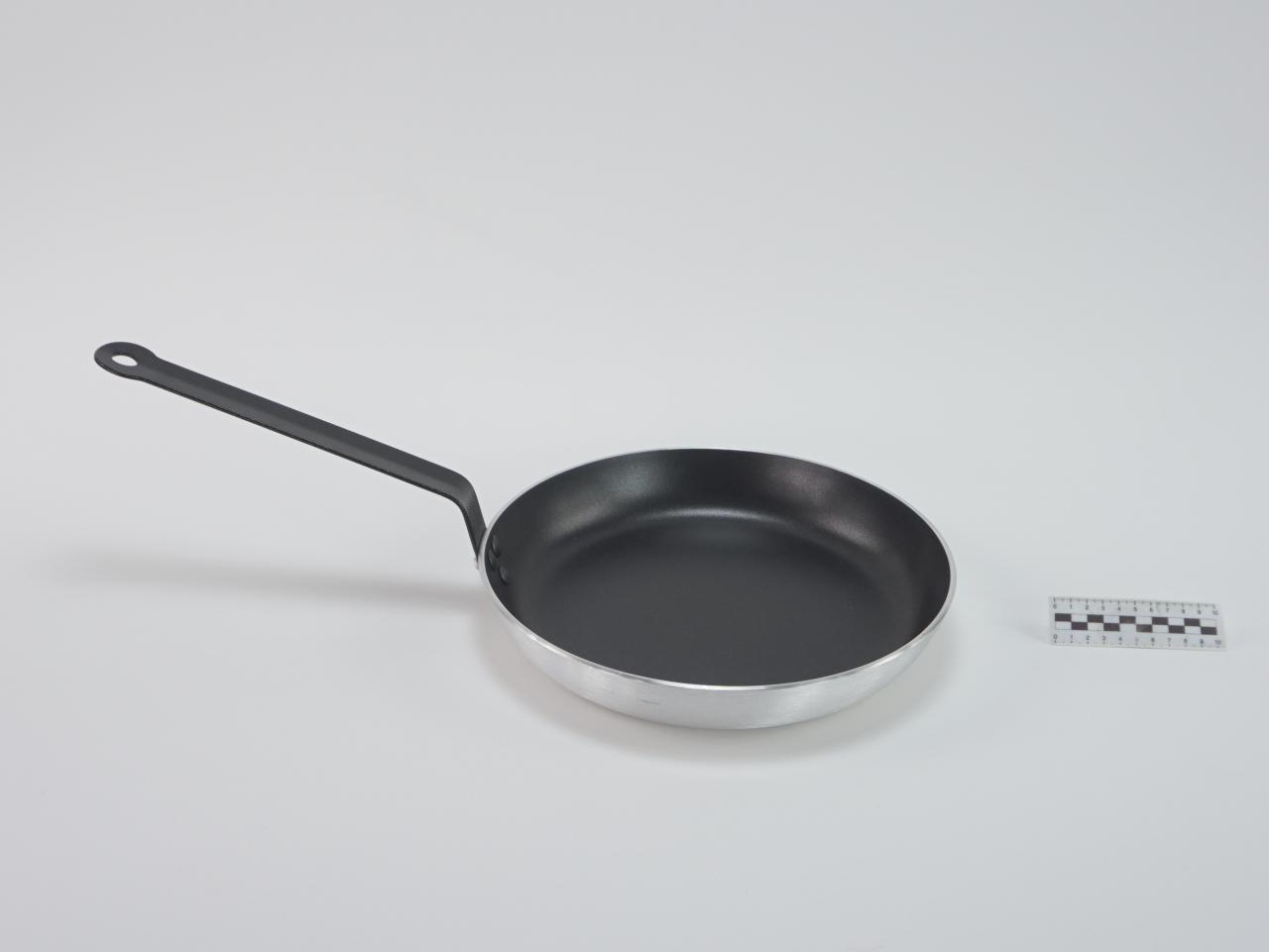 FRYING PAN