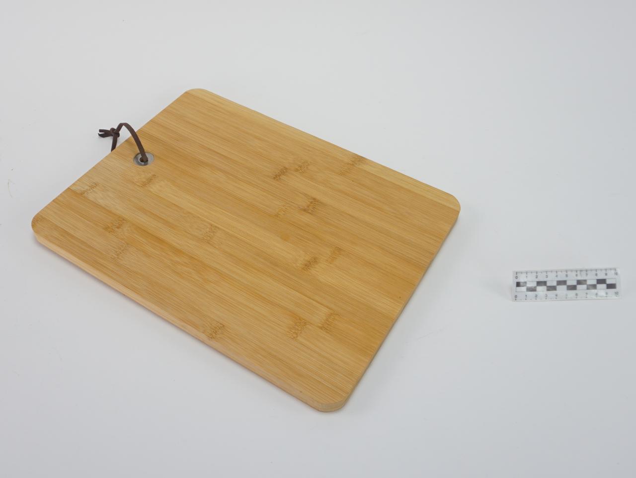 CUTTING BOARD