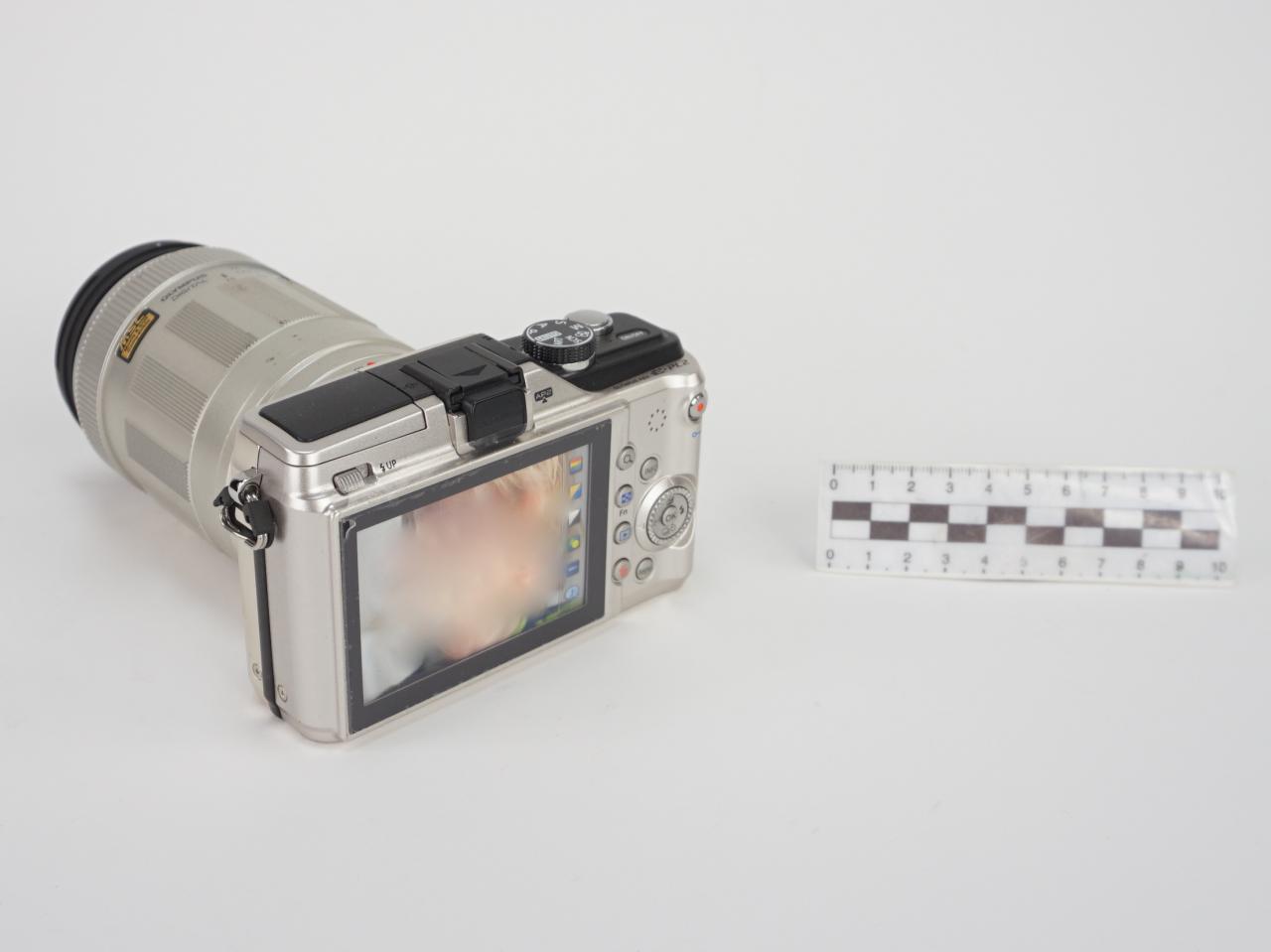 APARAT FOTOGRAFICZNY CYFROWY