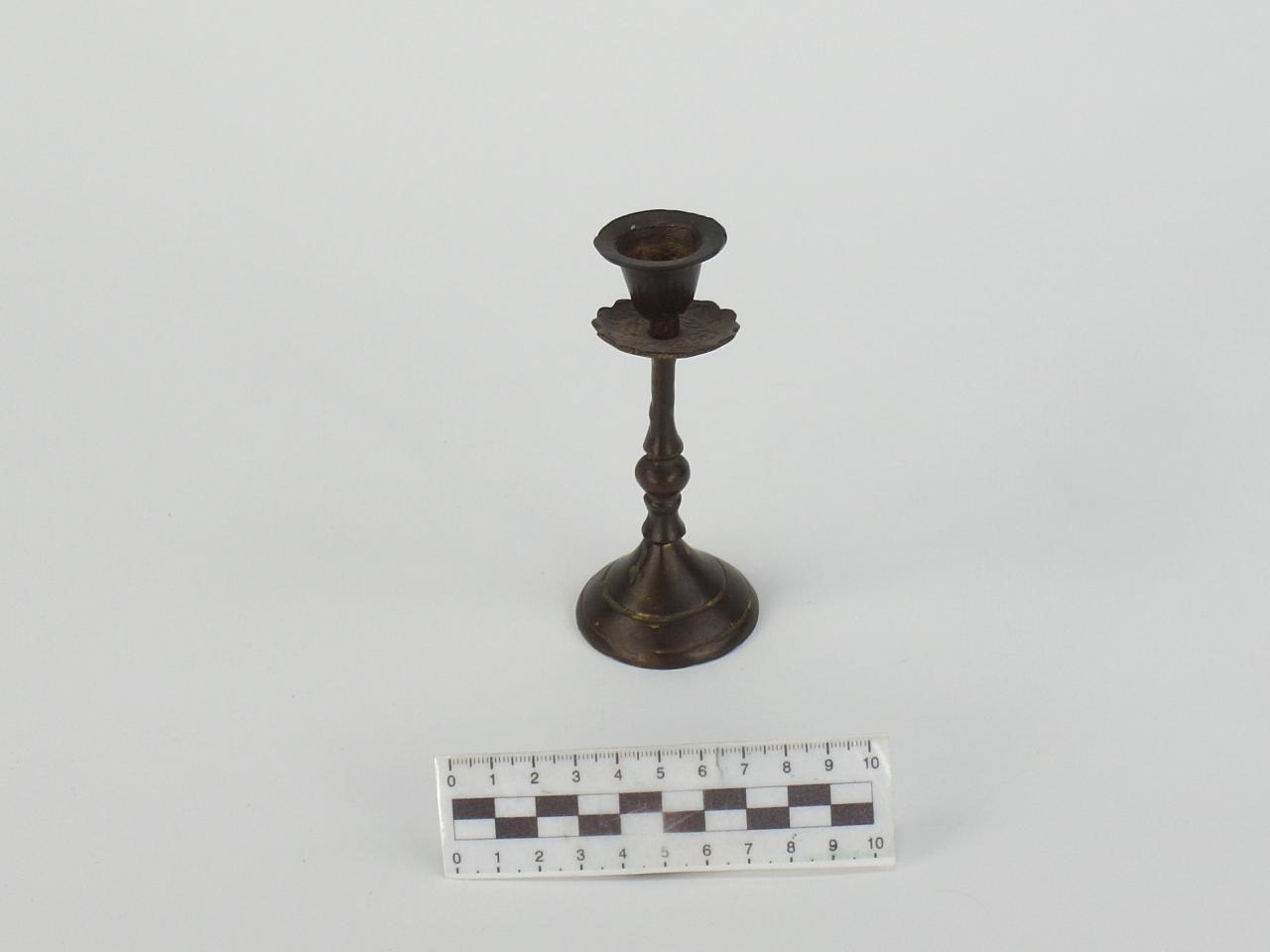 CANDLESTICK