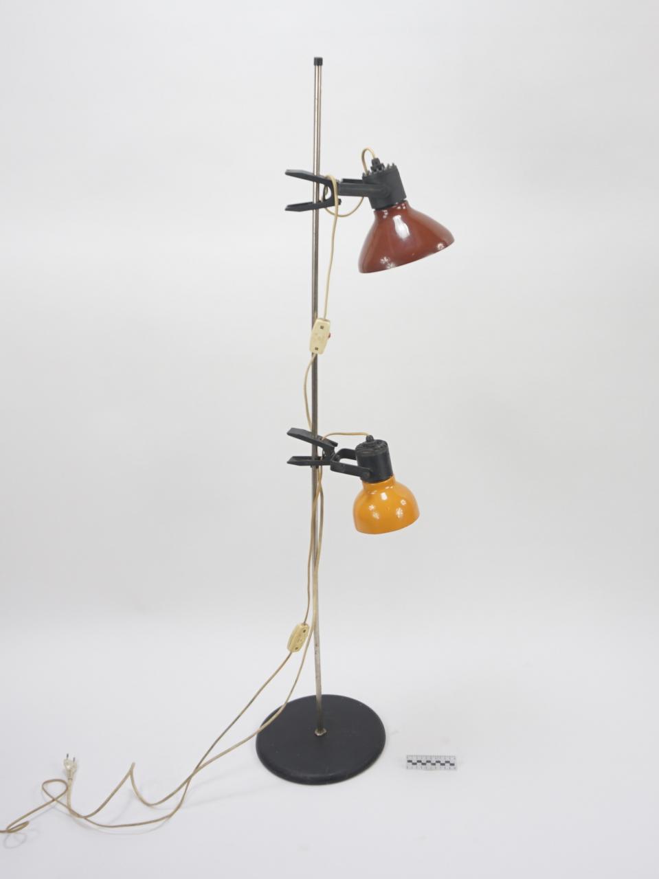 LAMPA PODŁOGOWA