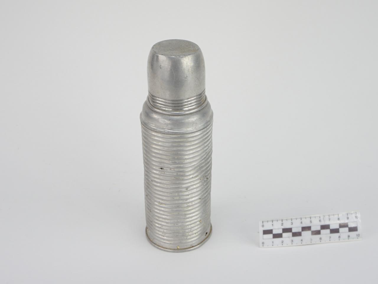 THERMOS