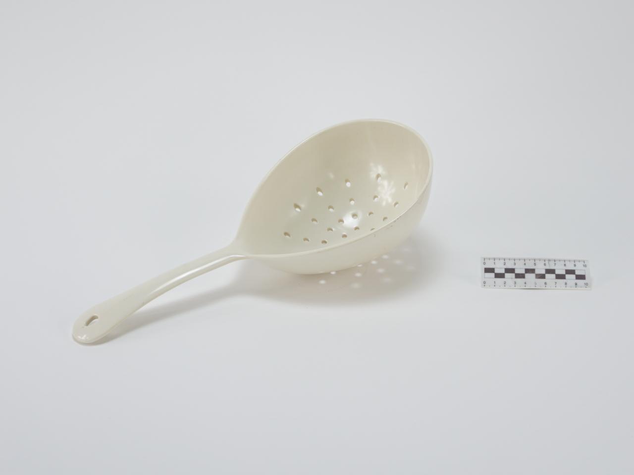 COLANDER