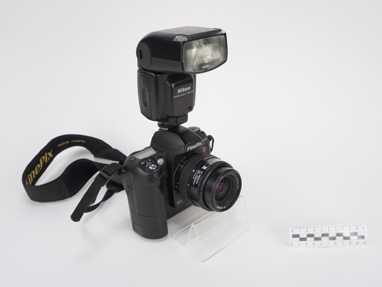 APARAT FOTOGRAFICZNY CYFROWY KOMPLET NR.15