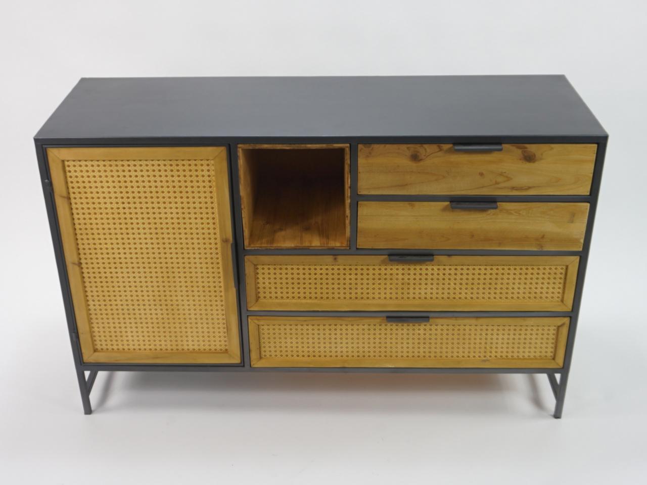 CHEST OF DRAWERS