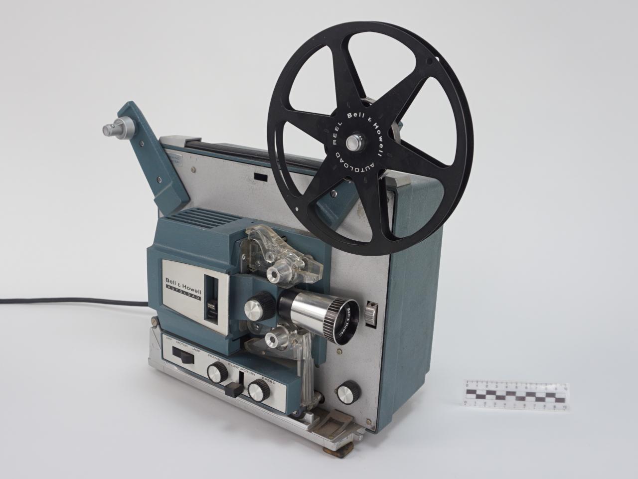 PROJEKTOR