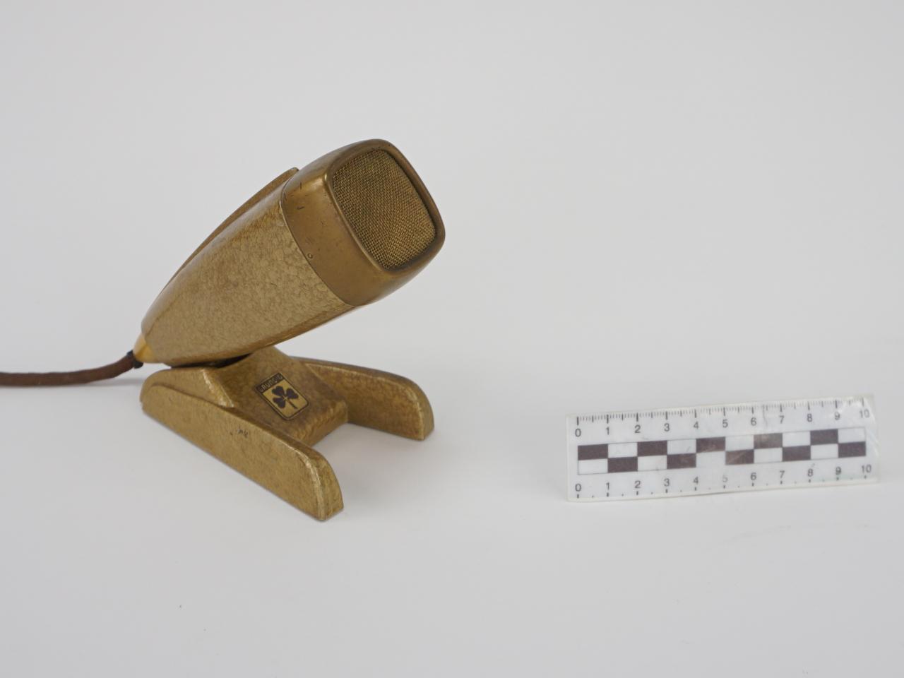 MICROPHONE