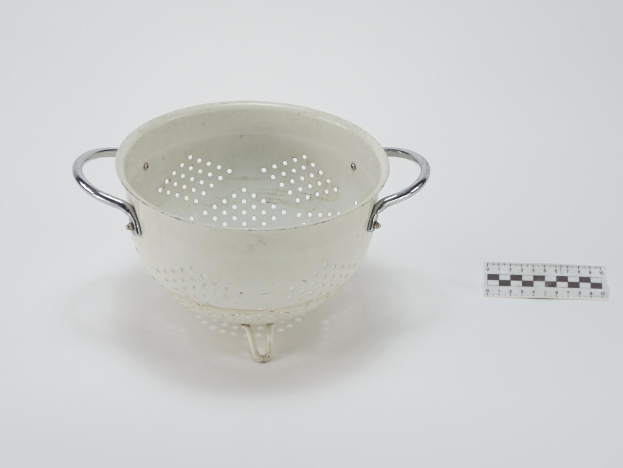 COLANDER