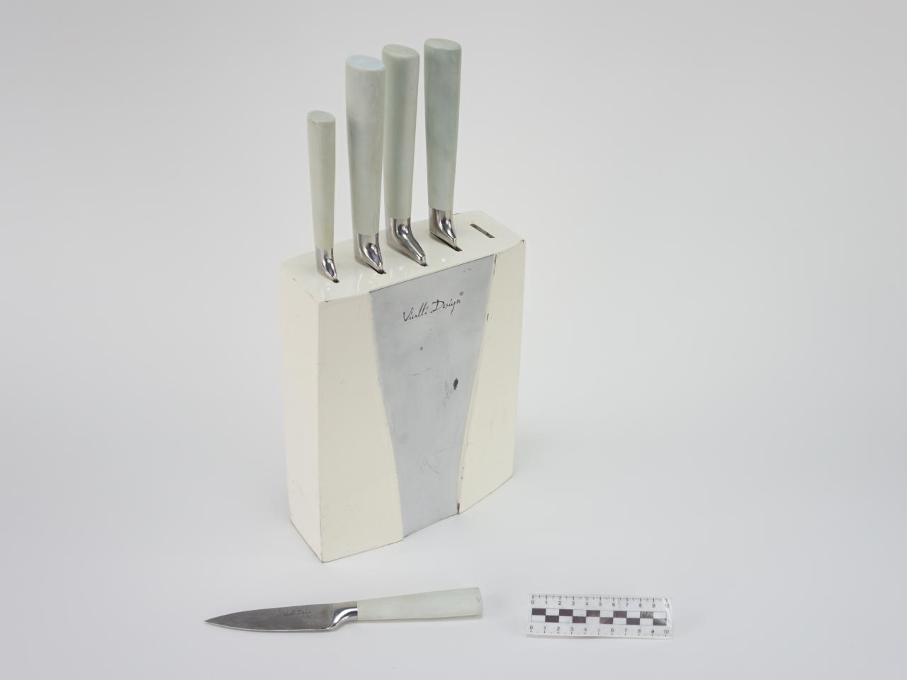 KITCHEN KNIVES SET WITH STAND