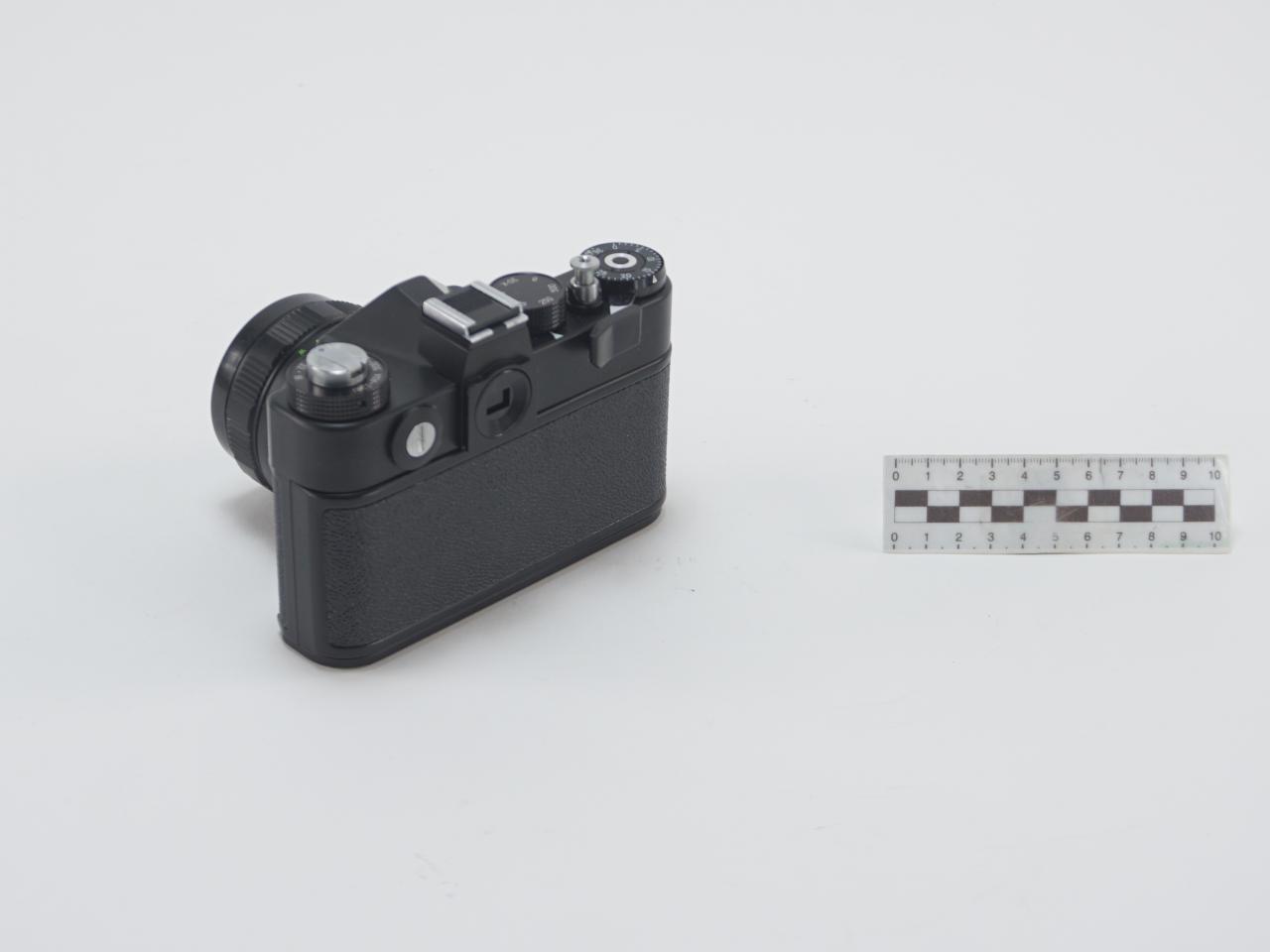 APARAT FOTOGRAFICZNY ANALOGOWY