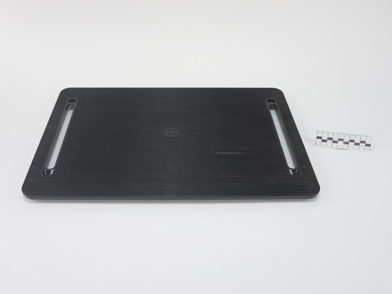 TRAY