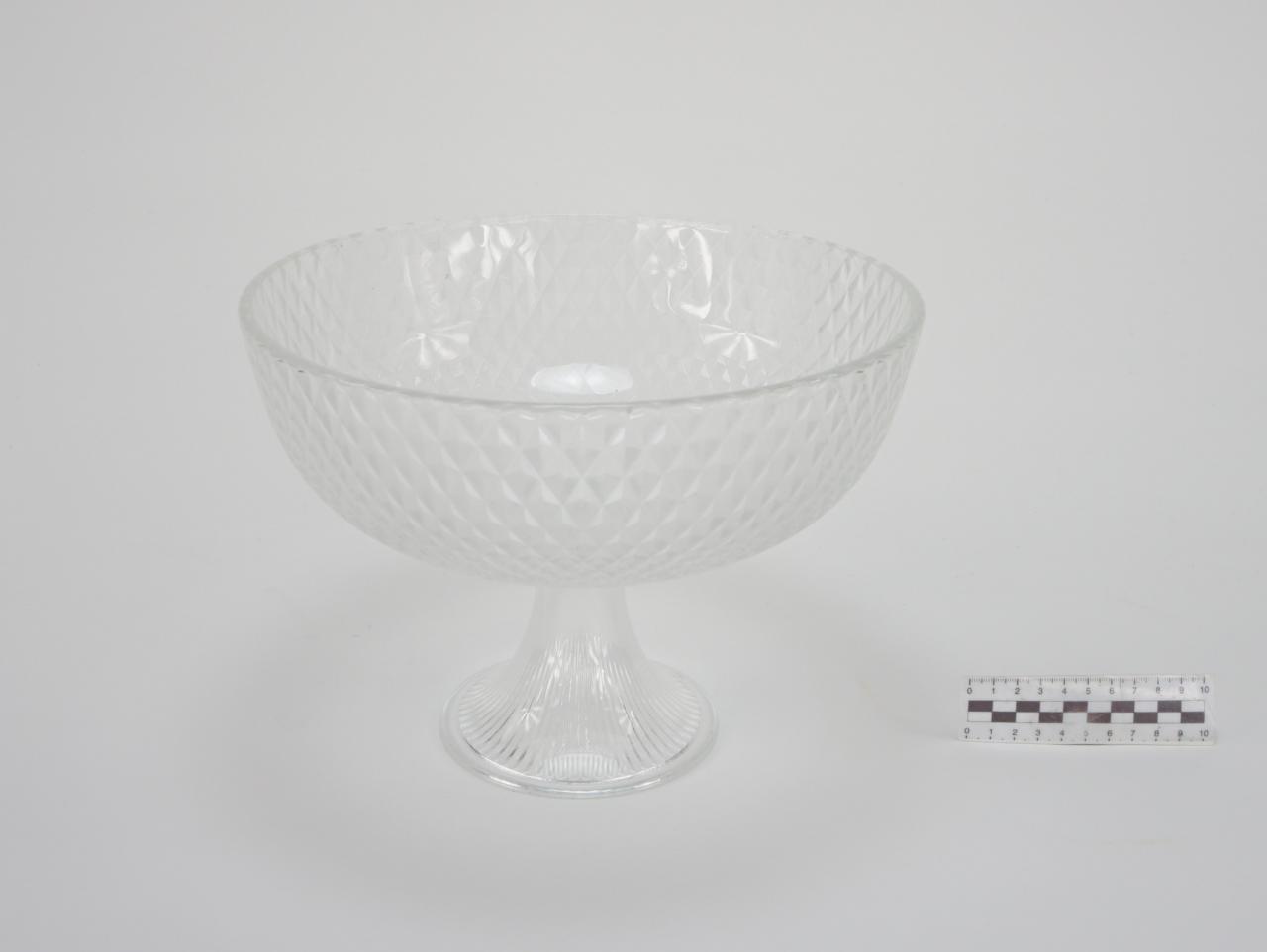 FOOTED BOWL