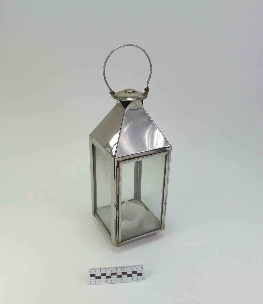 LAMPION