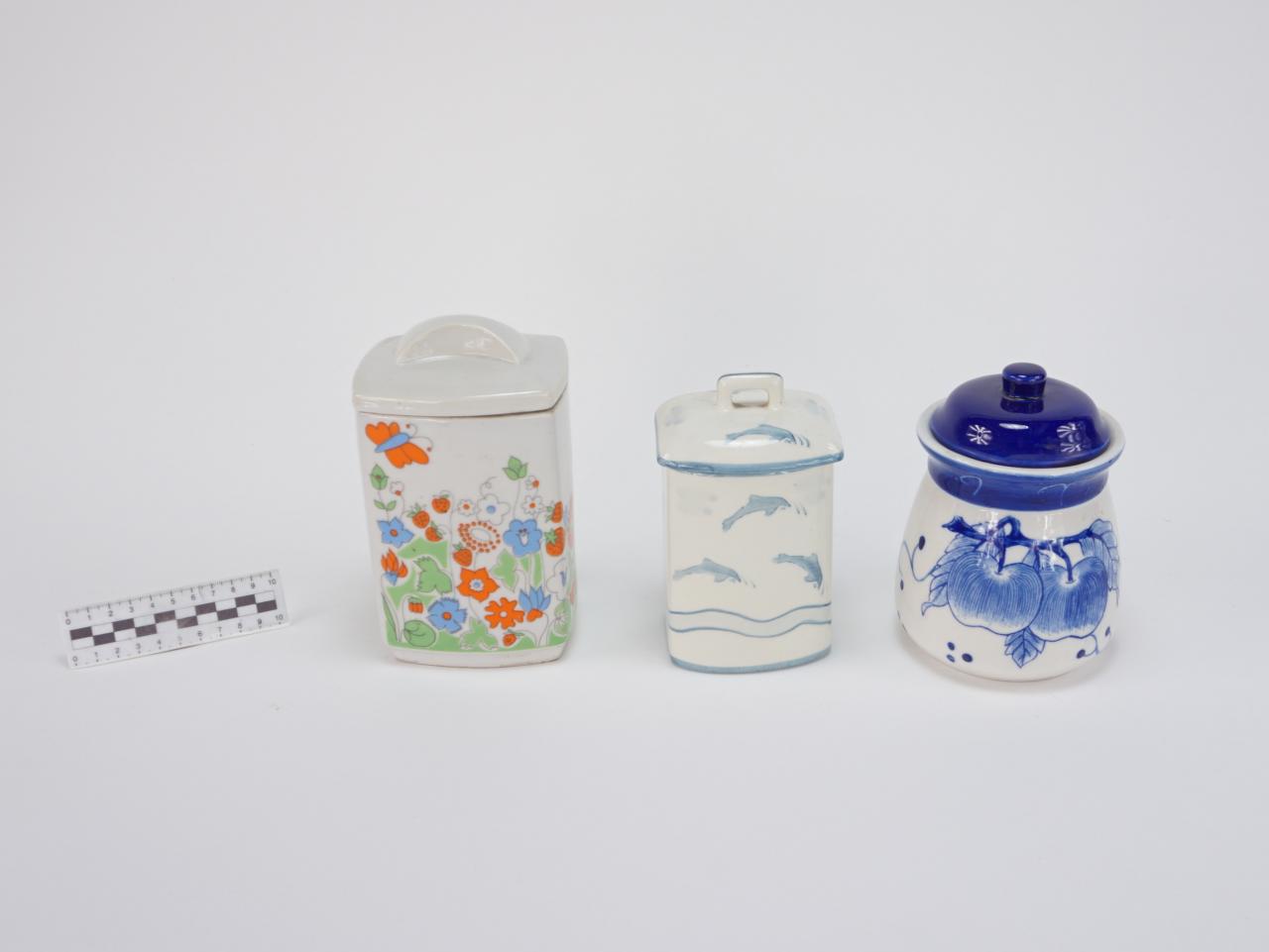 KITCHEN CONTAINER