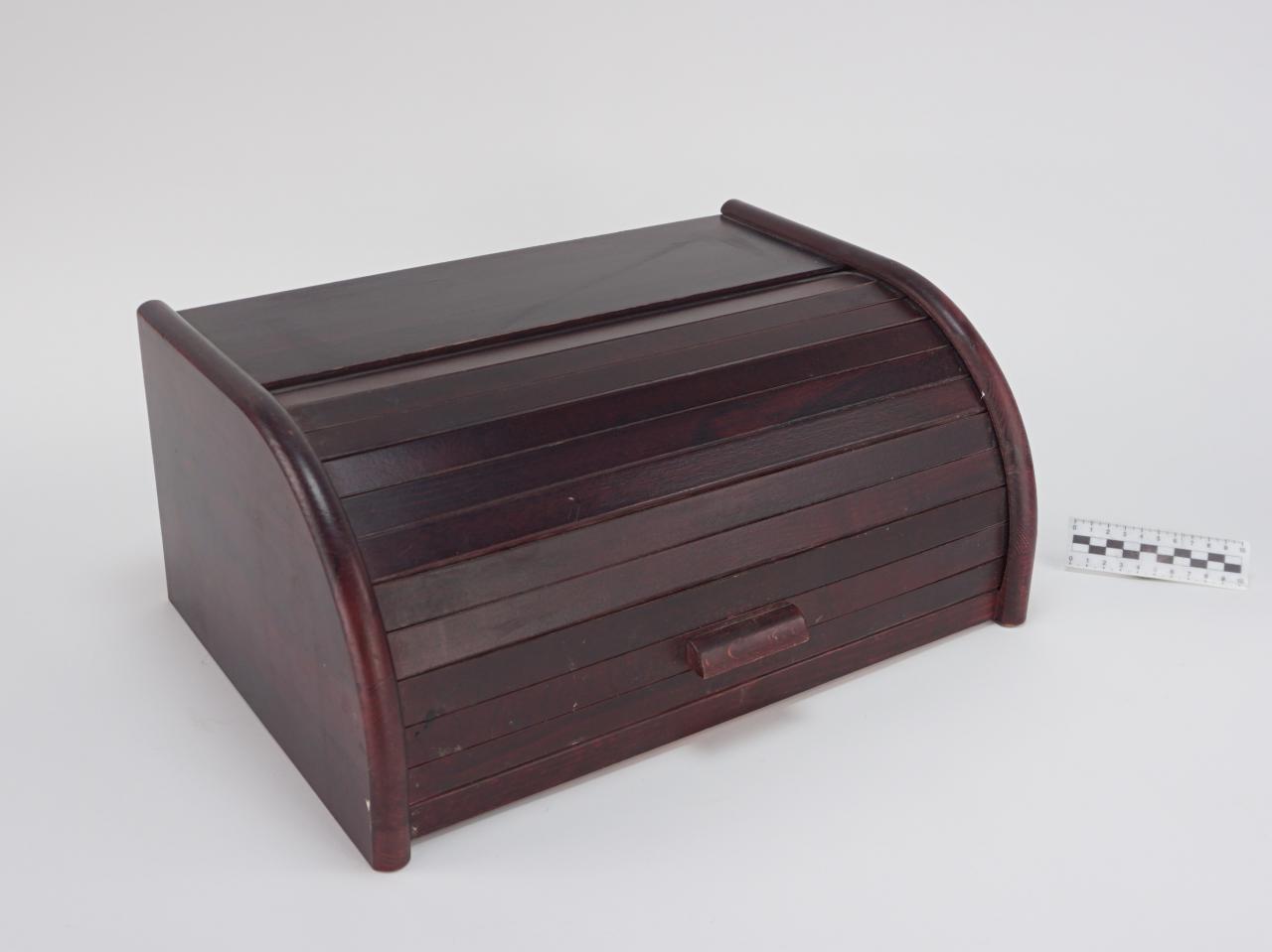 BREAD BOX