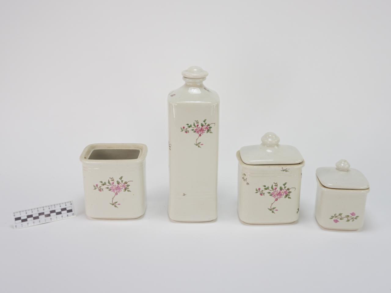 KITCHEN CONTAINER