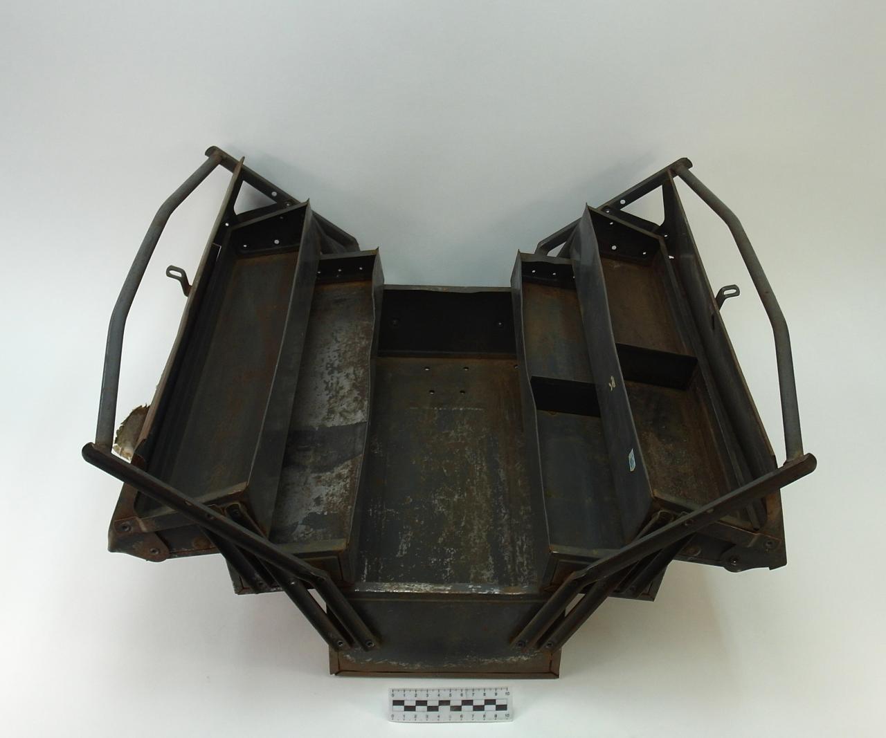TOOL BOX