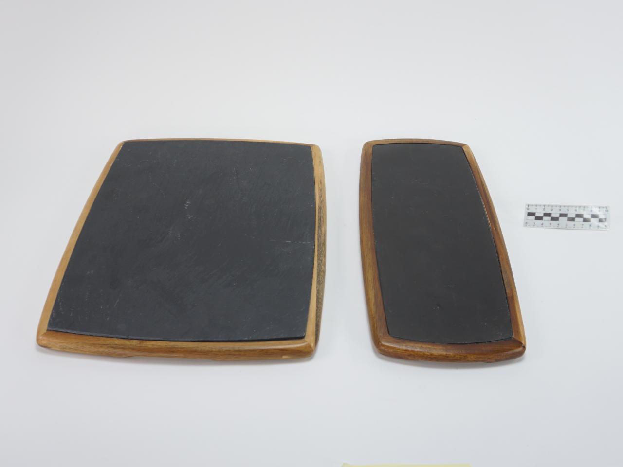 CUTTING BOARD