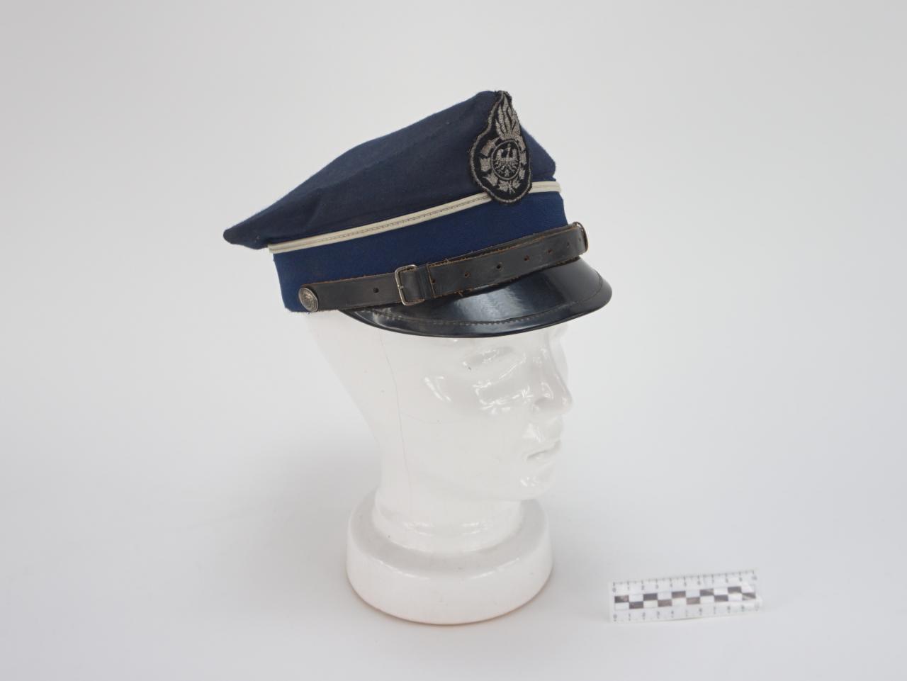 CZAPKA
