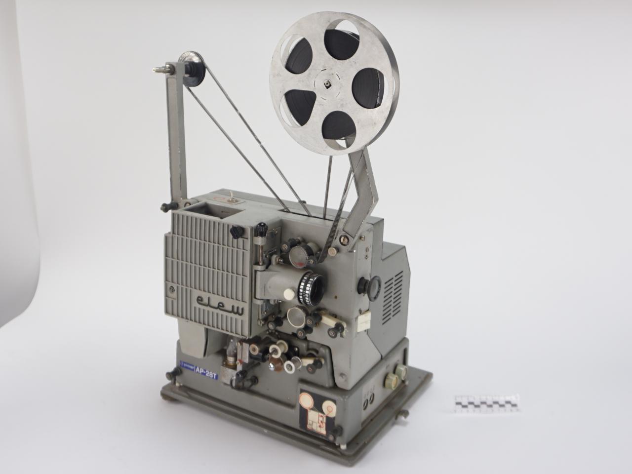 PROJEKTOR