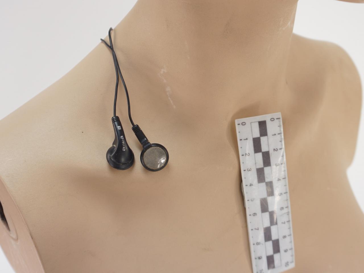 HEADPHONES