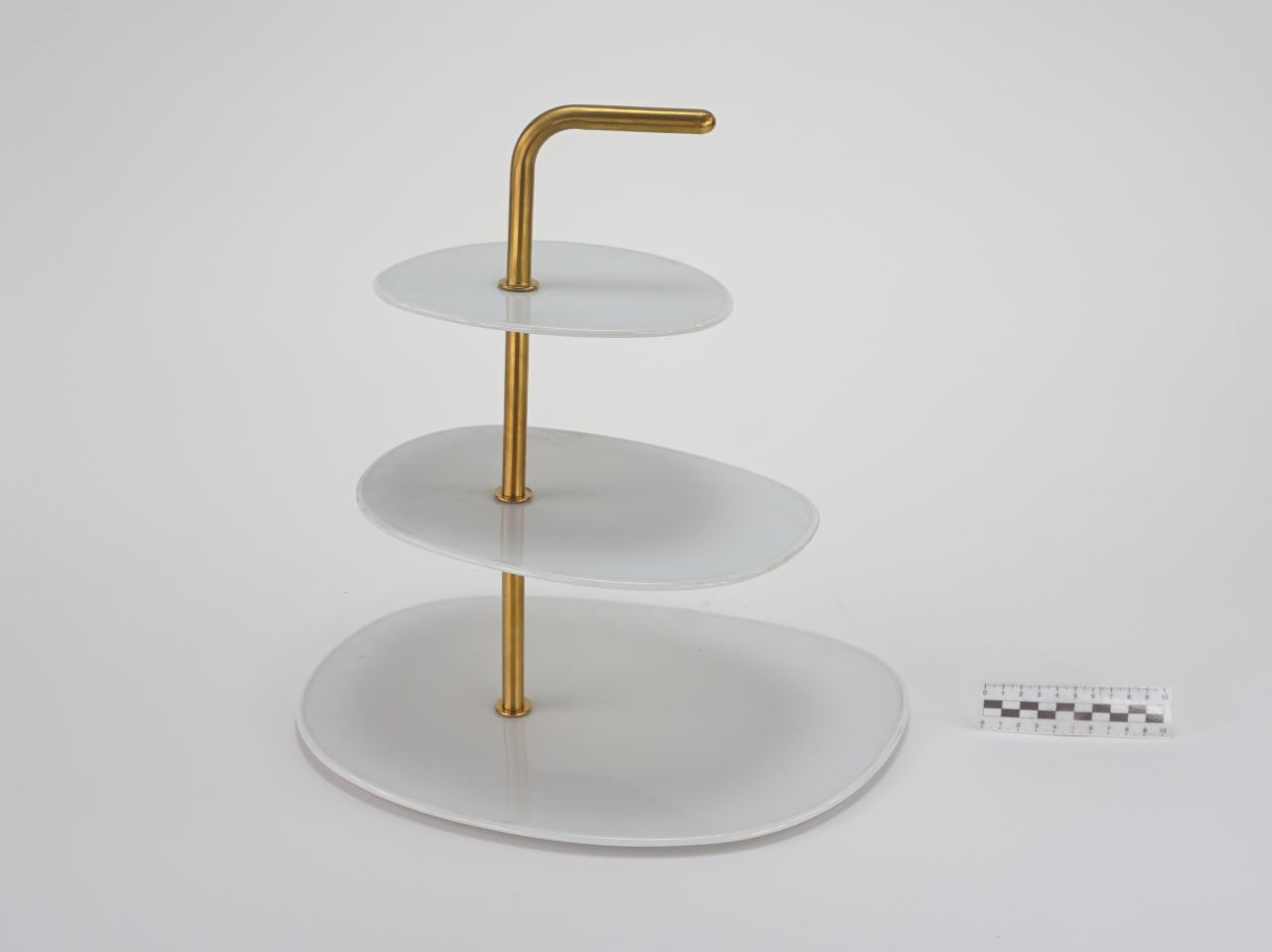 CAKE STAND