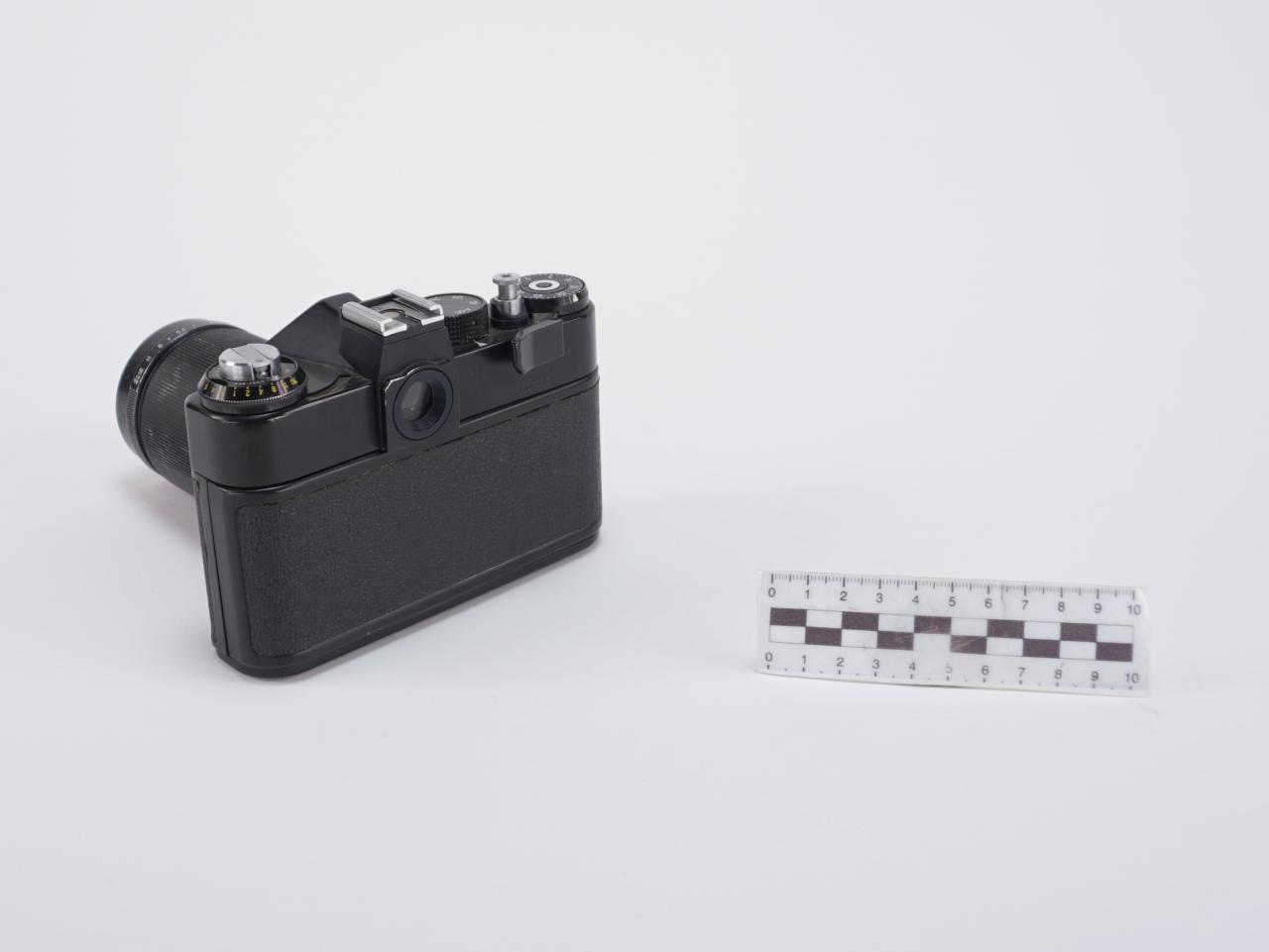 APARAT FOTOGRAFICZNY ANALOGOWY