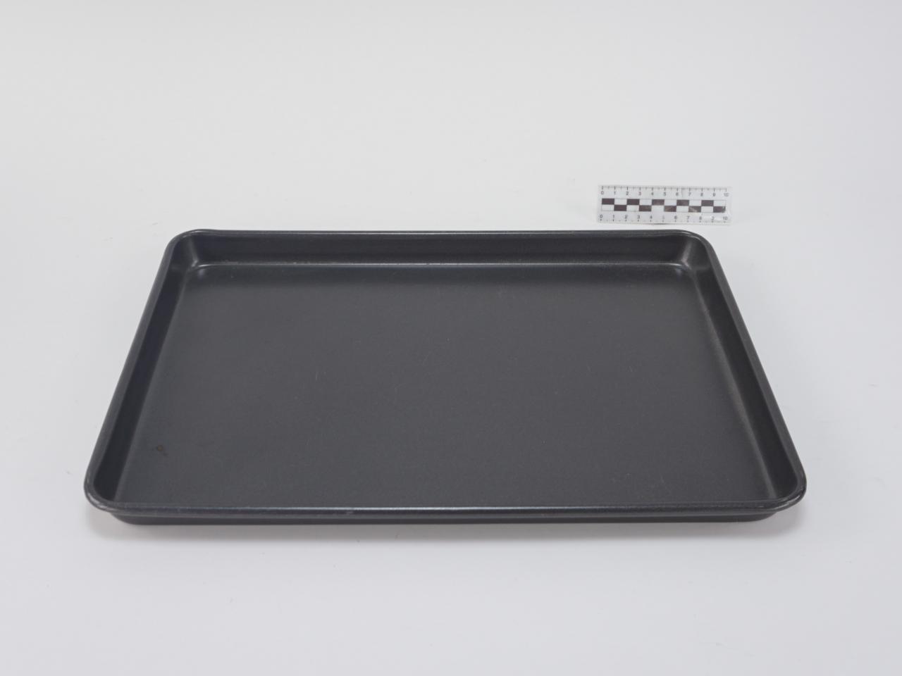 TRAY