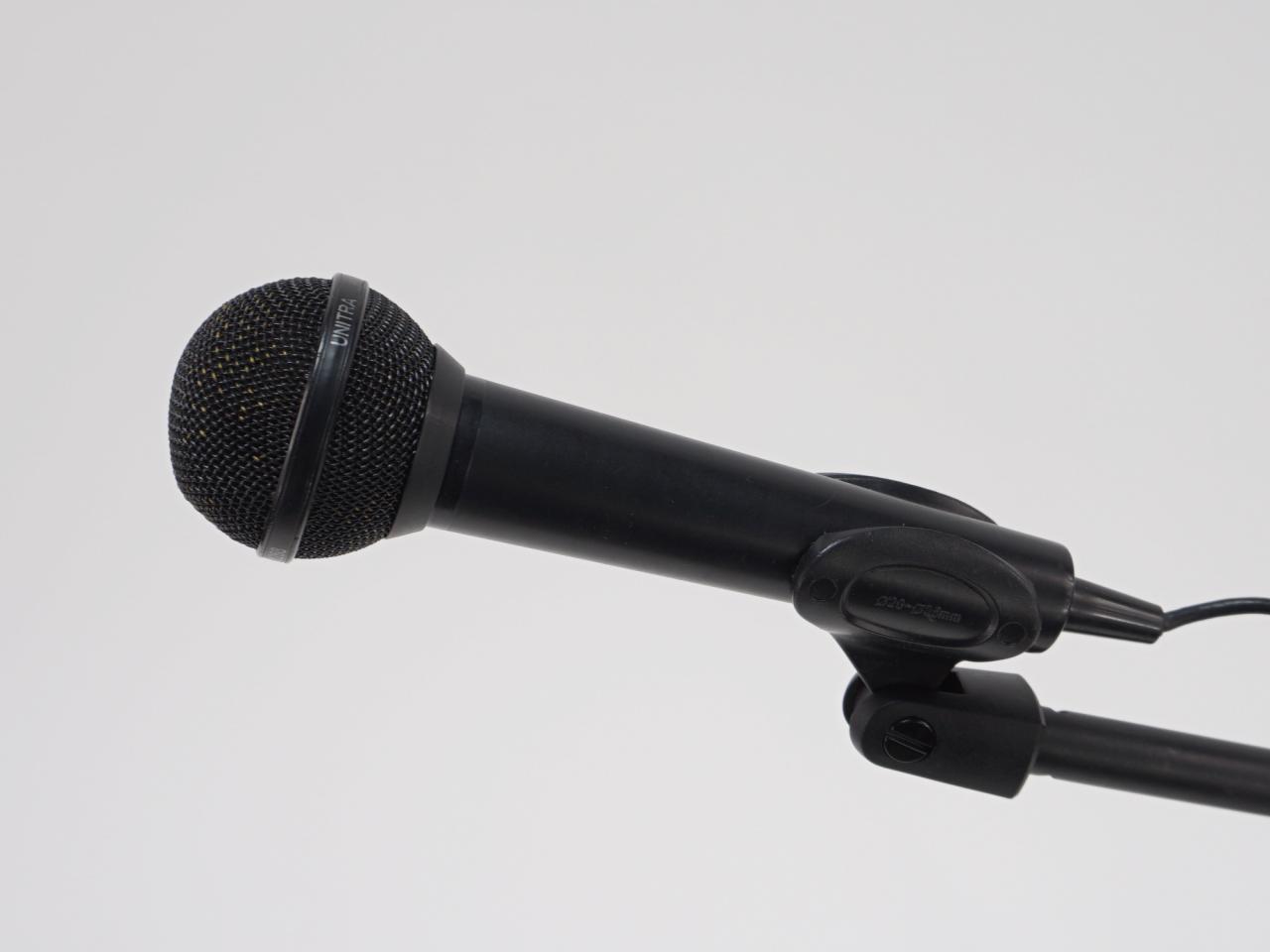 MICROPHONE
