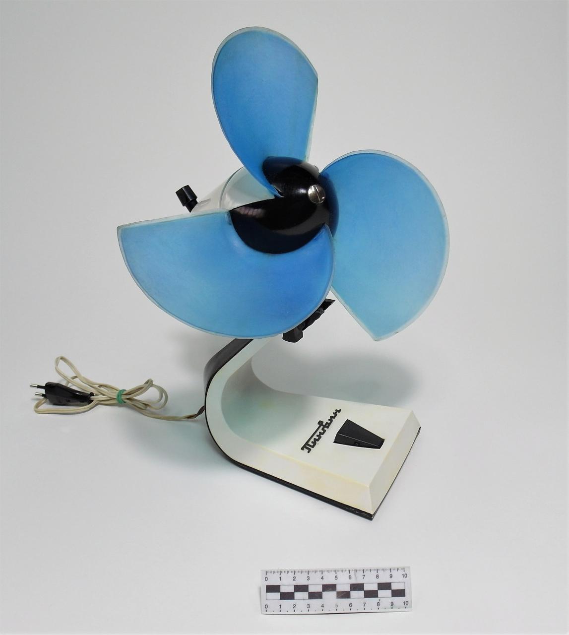 WENTYLATOR WIATRAK