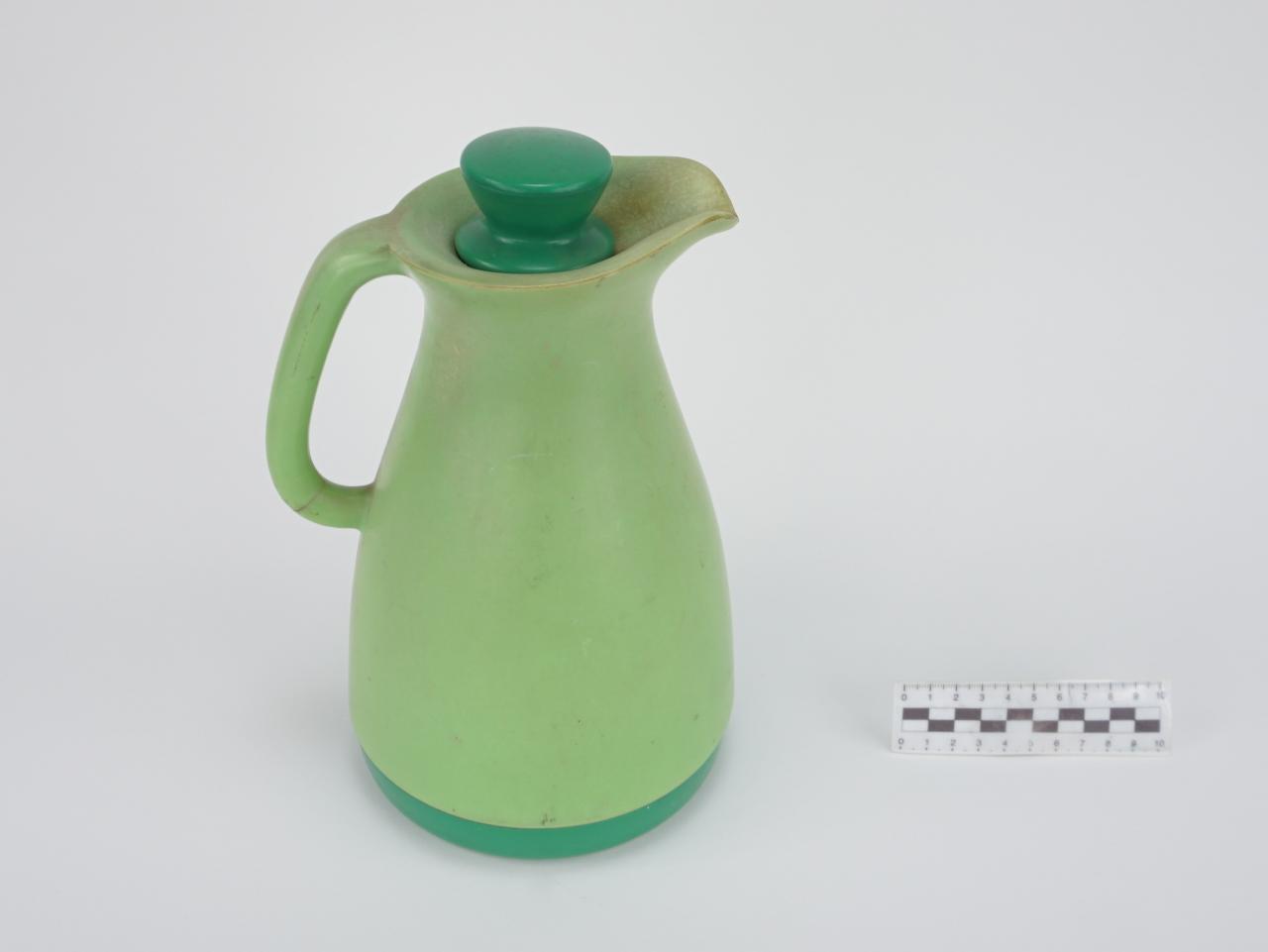 THERMOS
