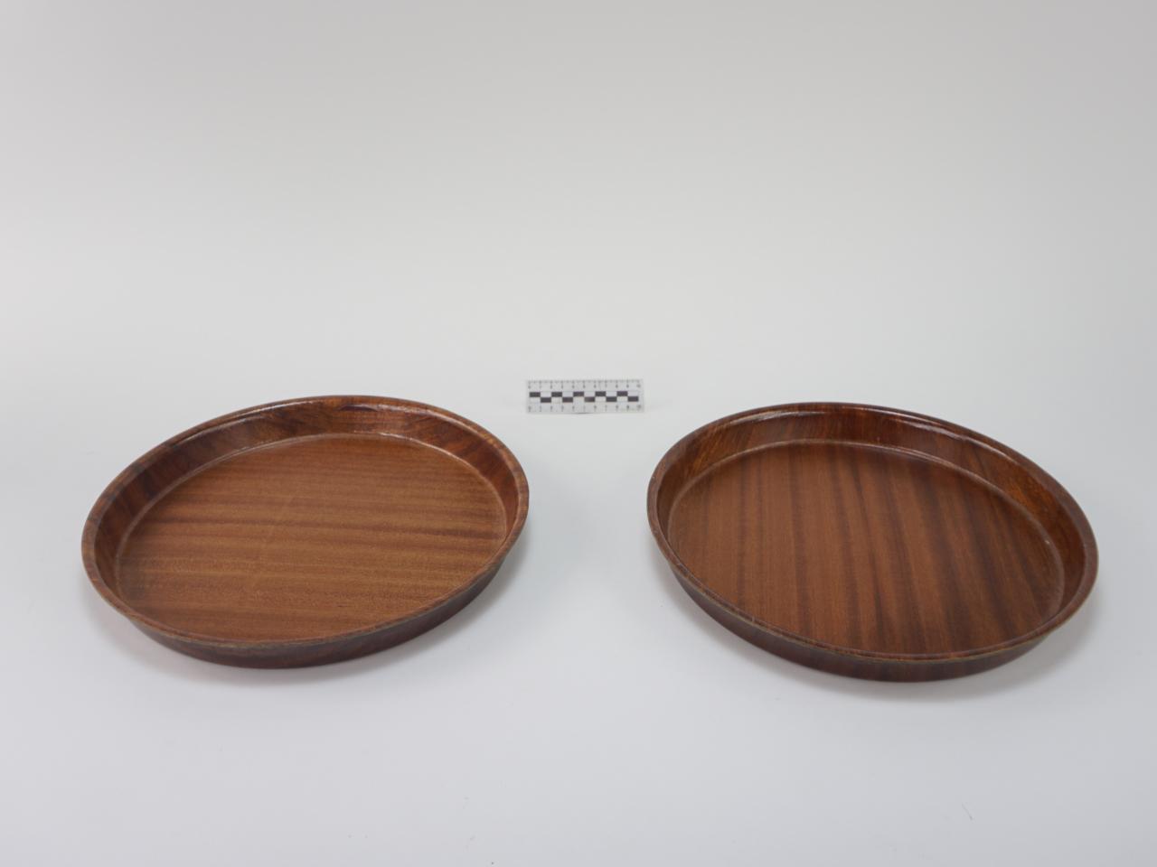 TRAY