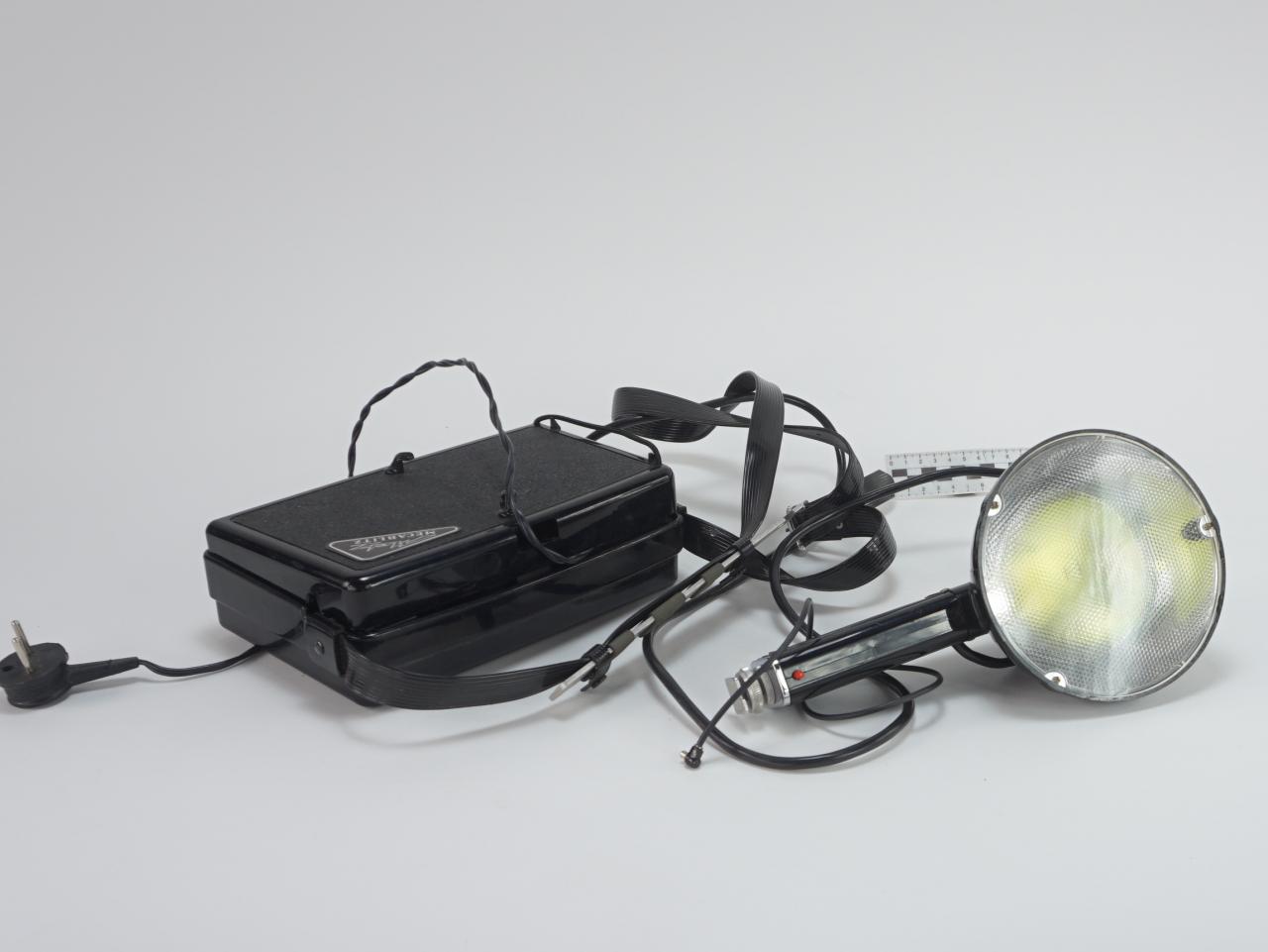LAMPA BŁYSKOWA