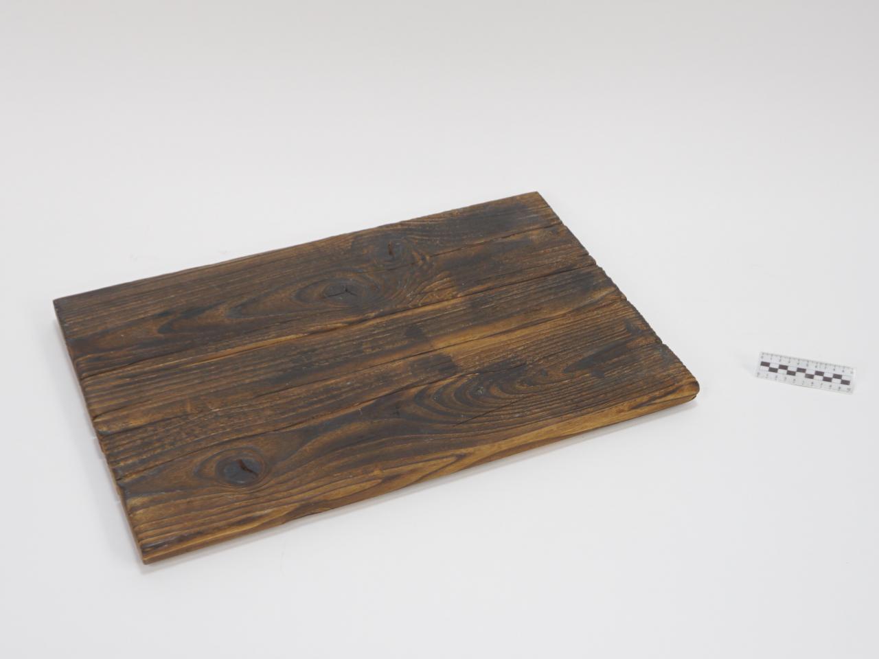 CUTTING BOARD