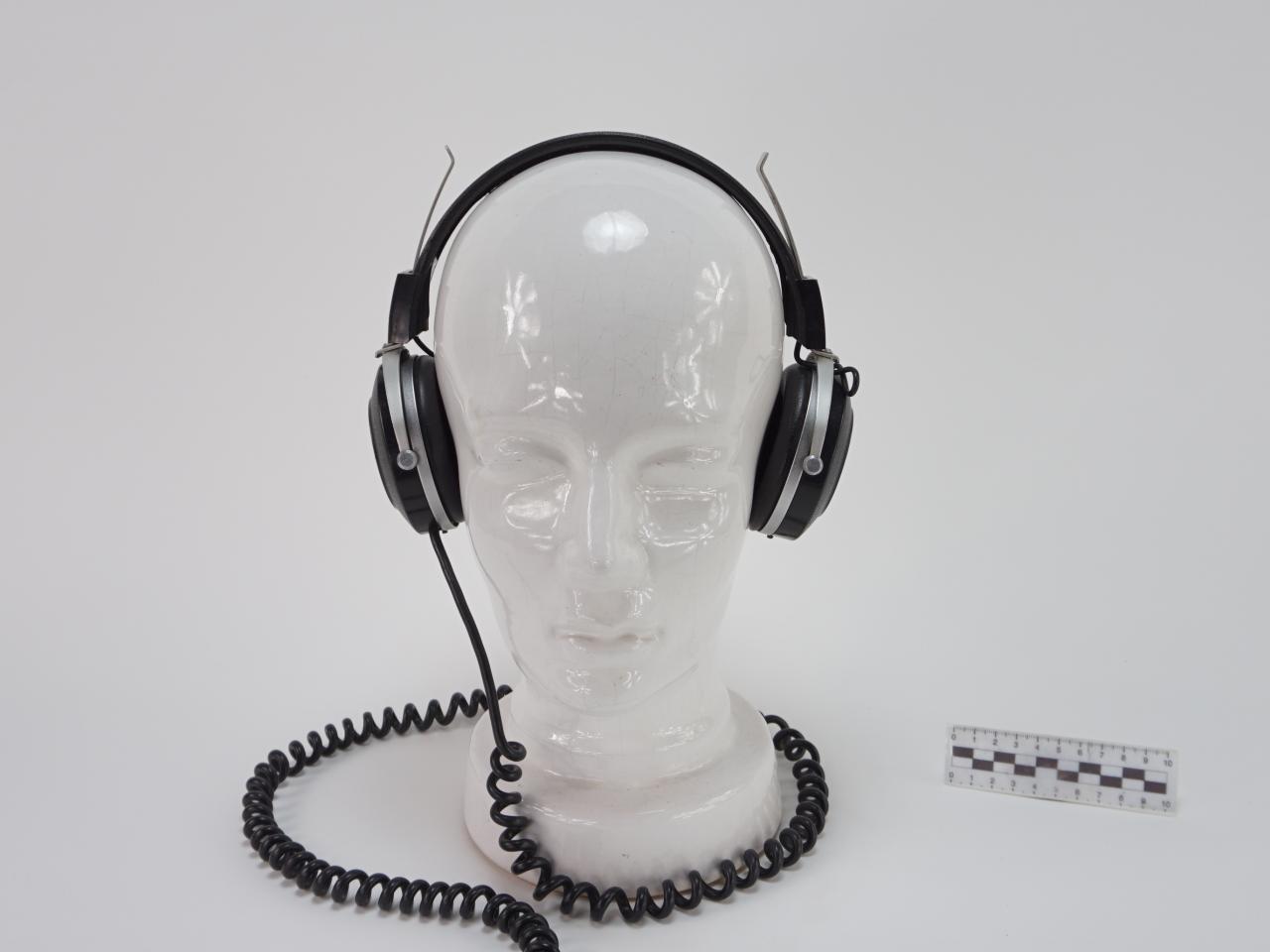 HEADPHONES