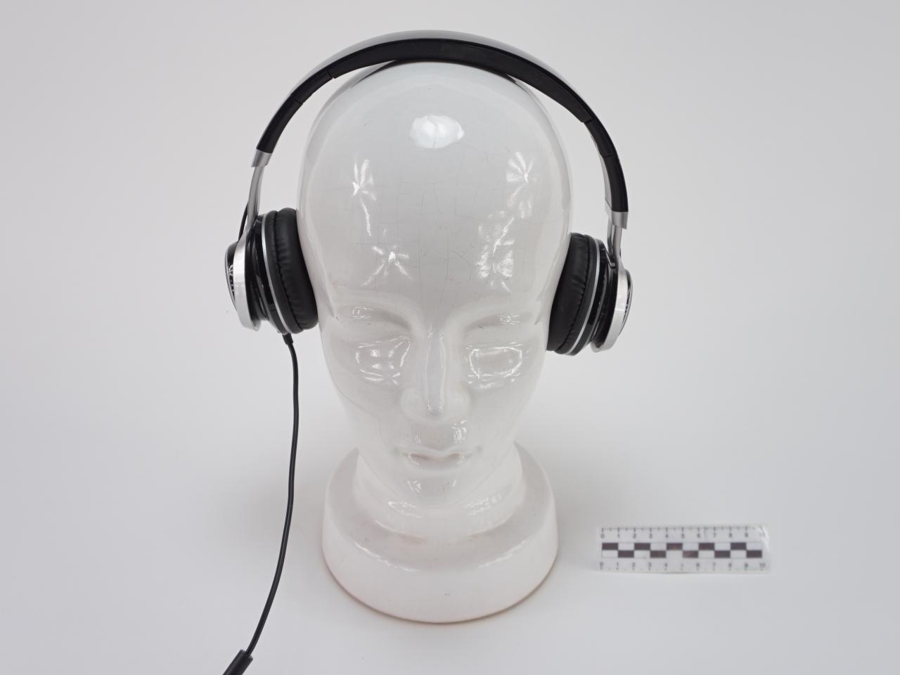 HEADPHONES
