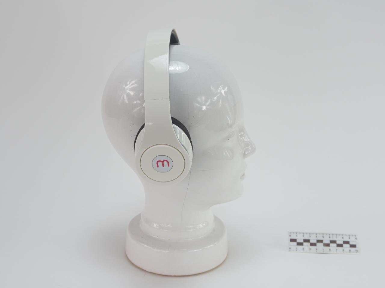 HEADPHONES