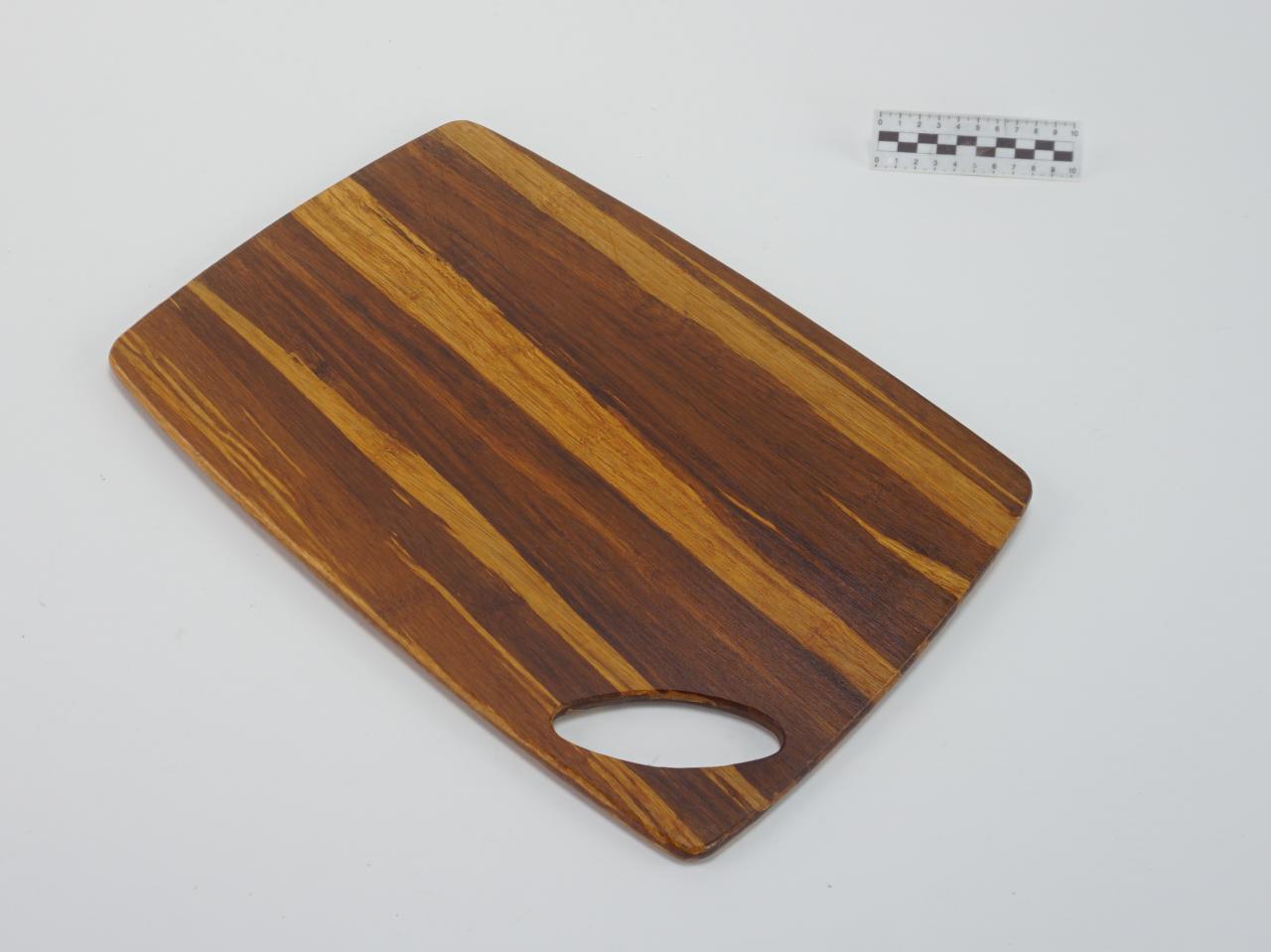 CUTTING BOARD