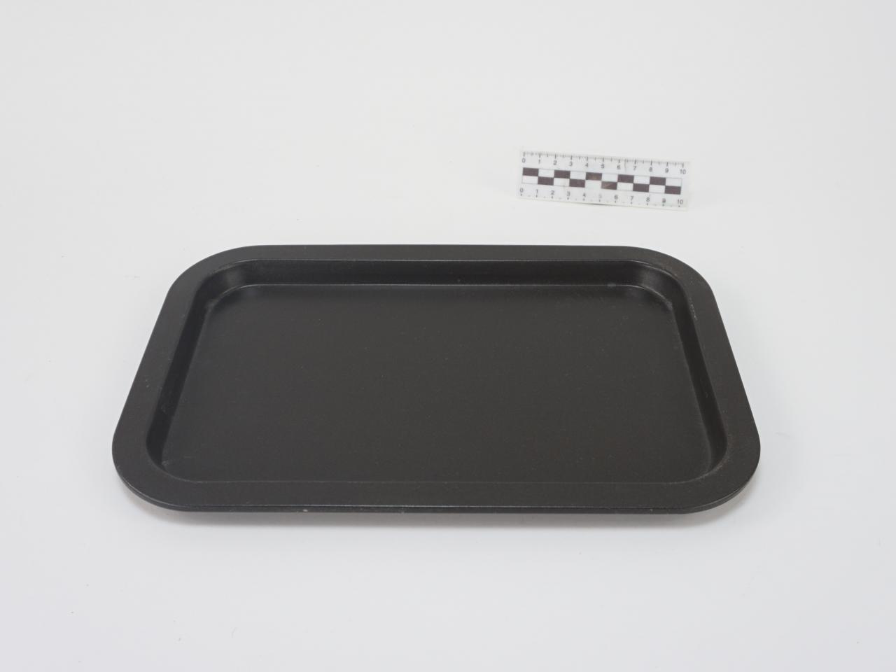 TRAY
