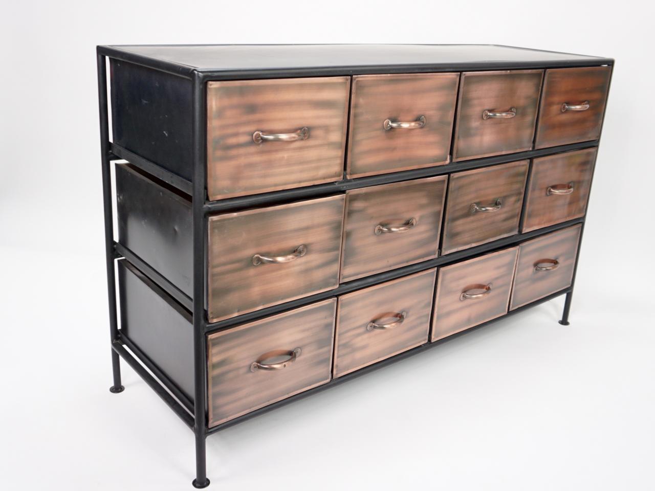 CHEST OF DRAWERS