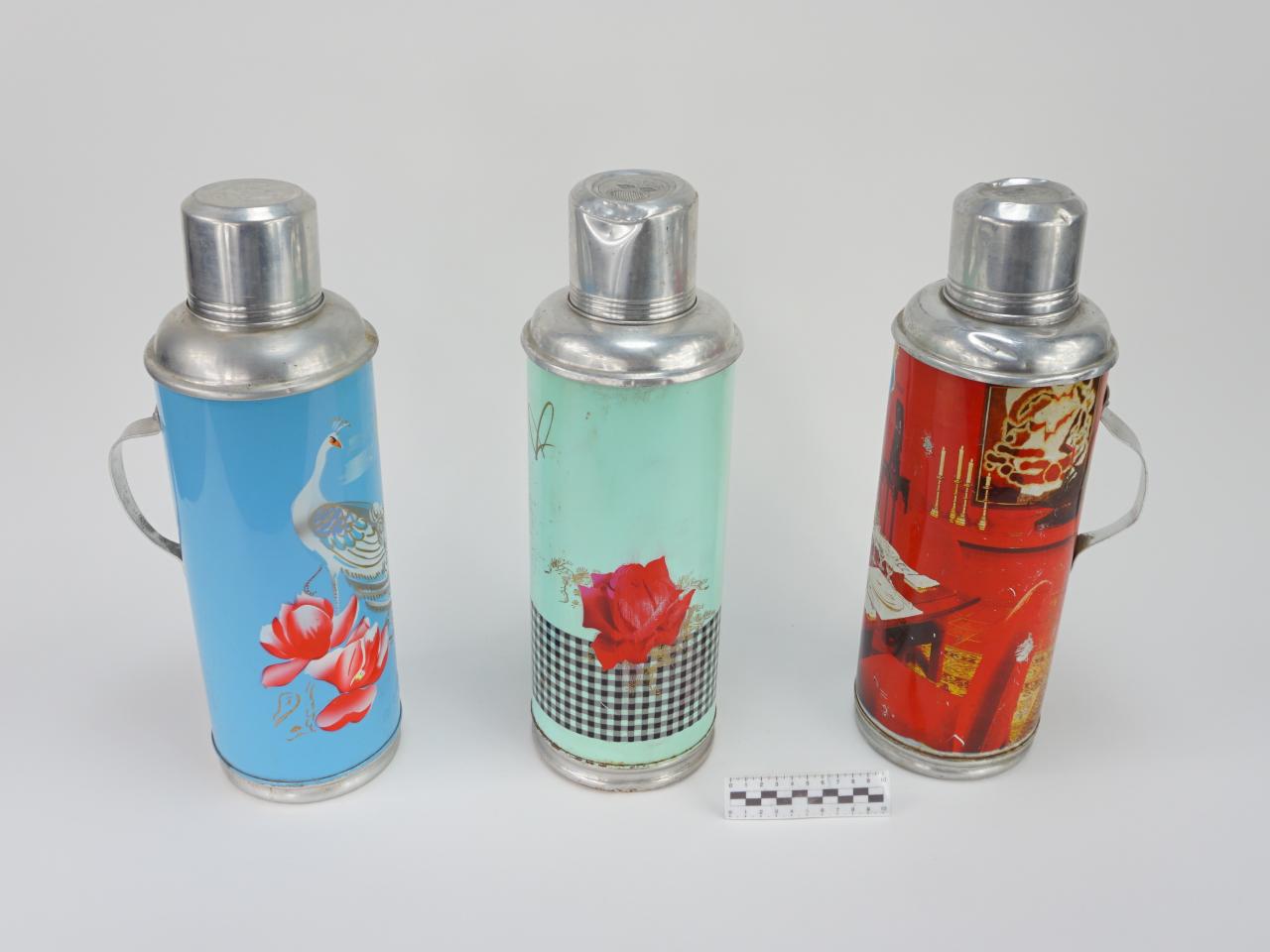 THERMOS