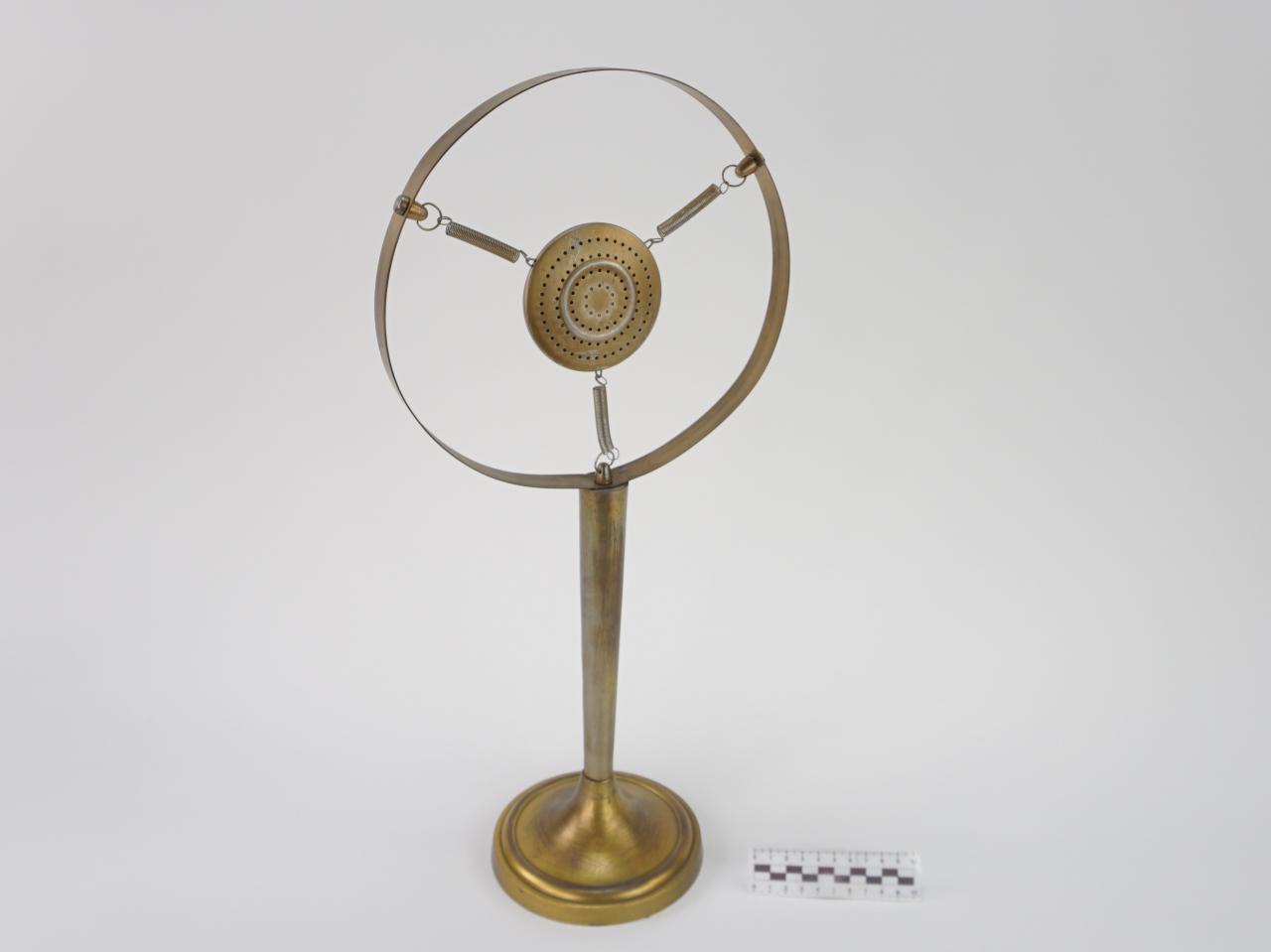 MICROPHONE
