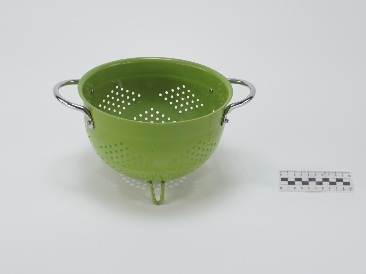 COLANDER