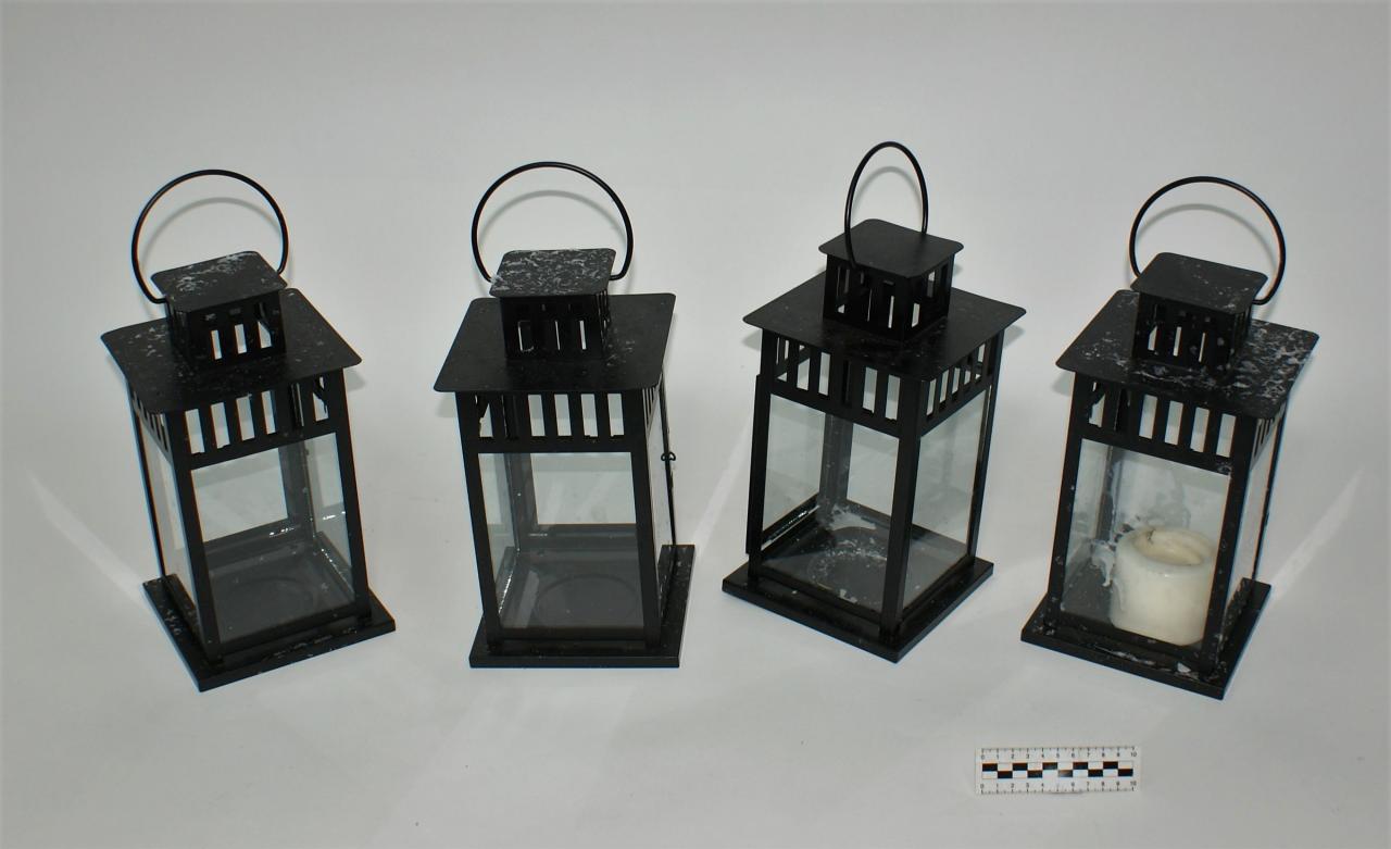 LAMPION