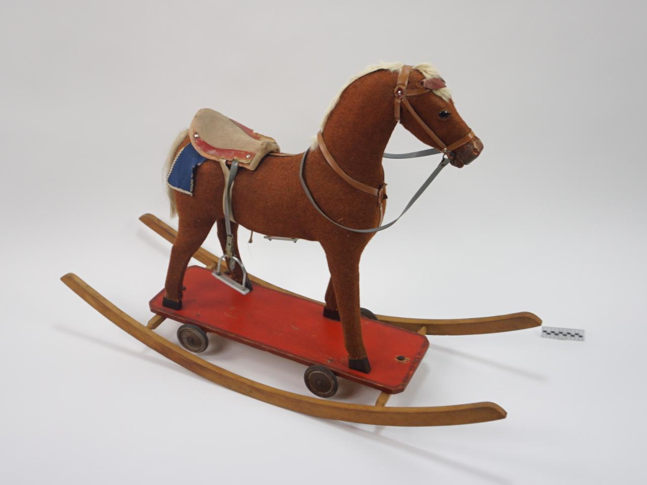 KONIK NA BIEGUNACH, PRL