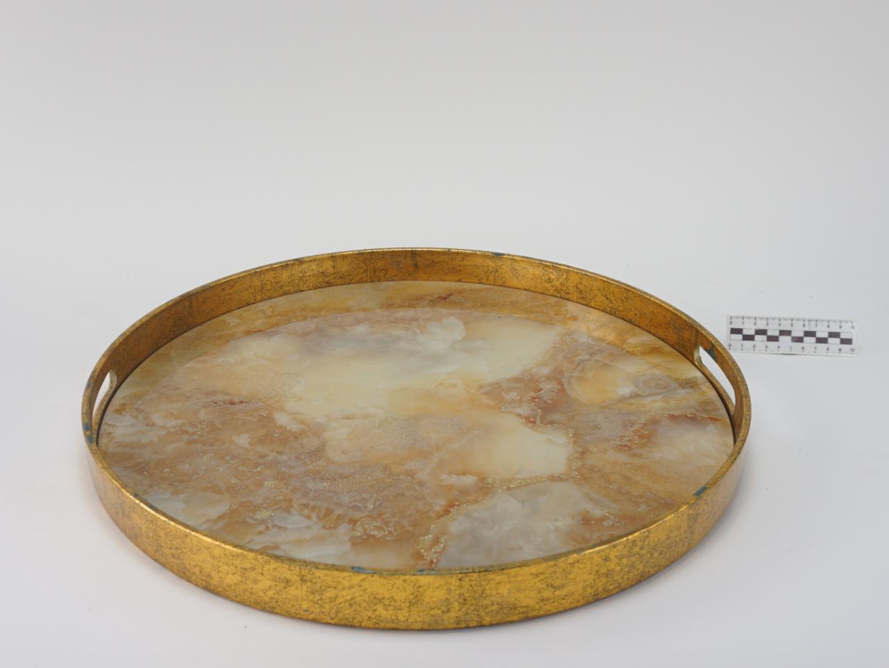 TRAY