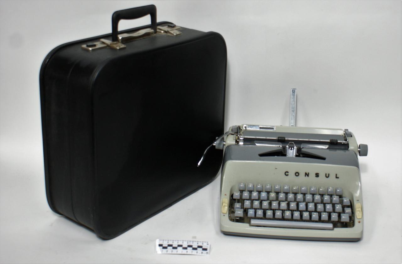 TYPEWRITER