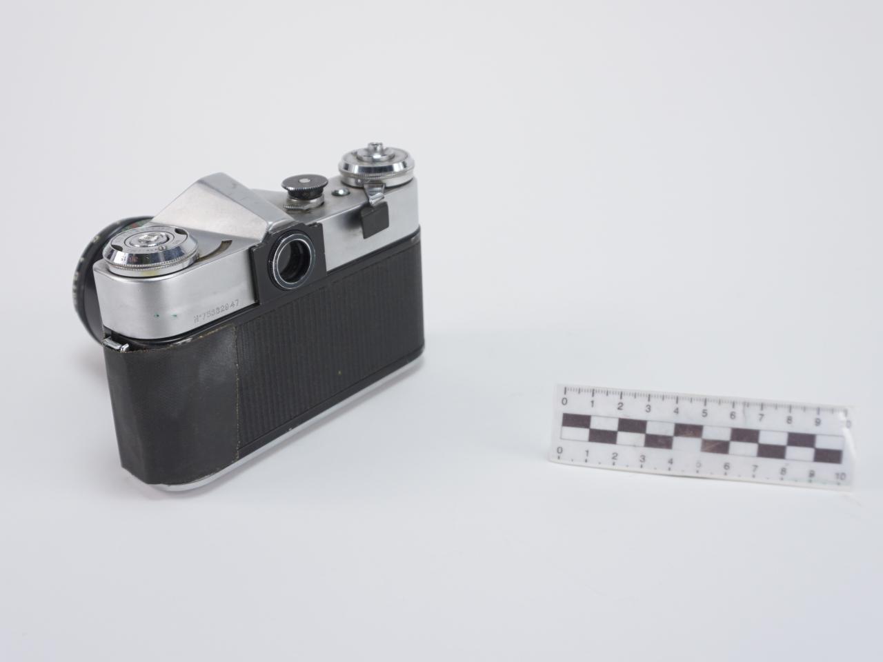 APARAT FOTOGRAFICZNY ANALOGOWY