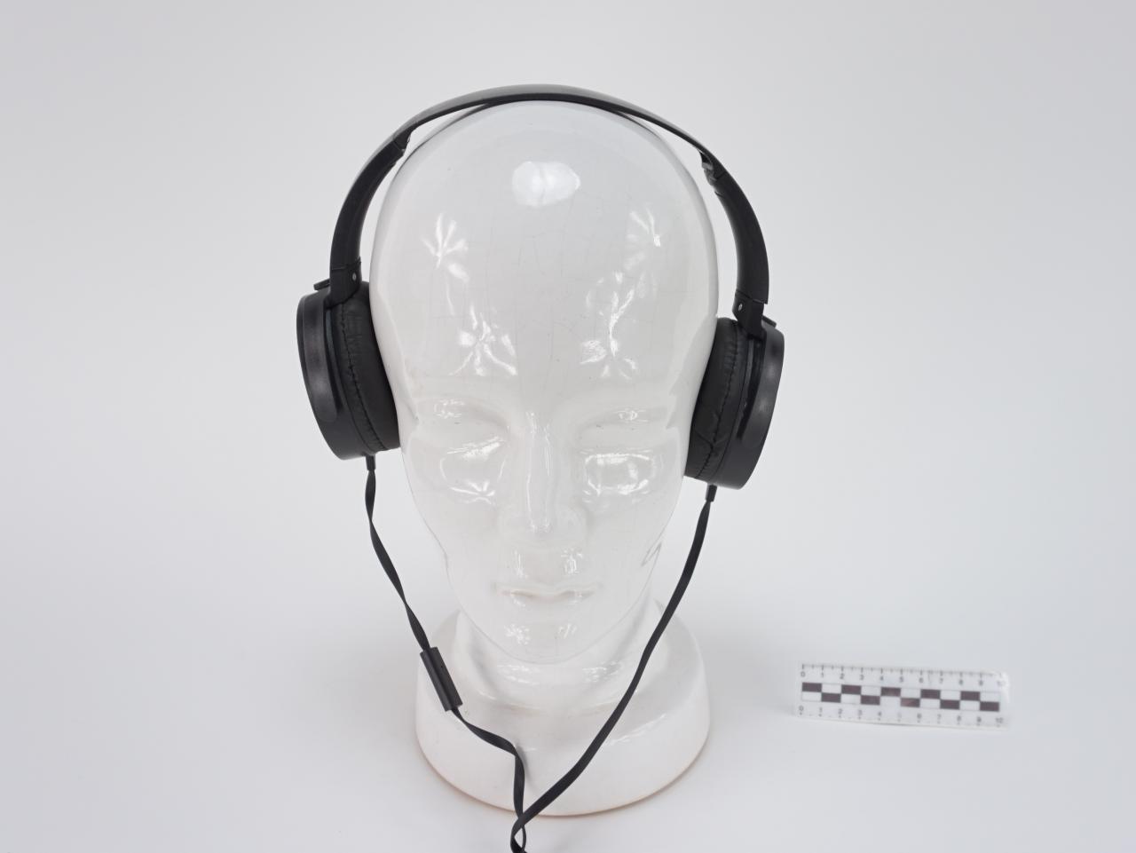 HEADPHONES