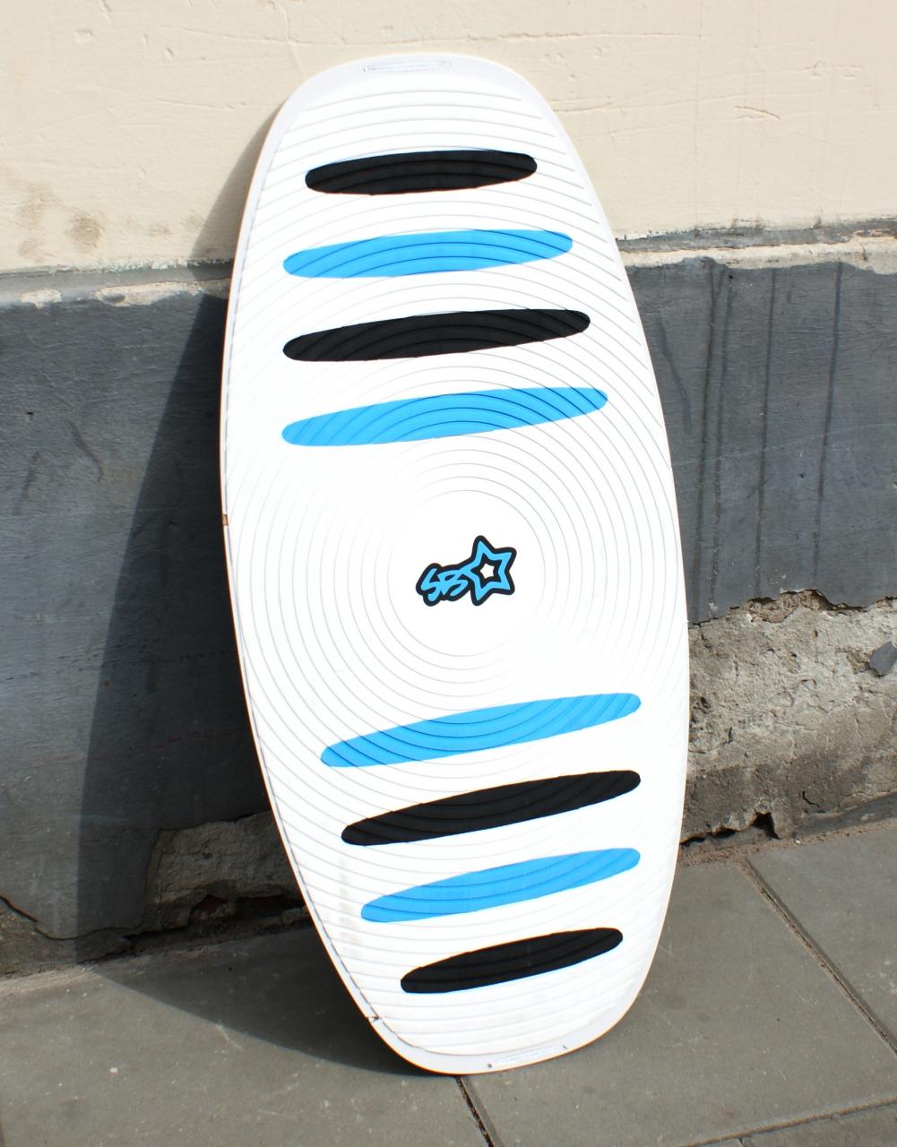 SKIMBOARD